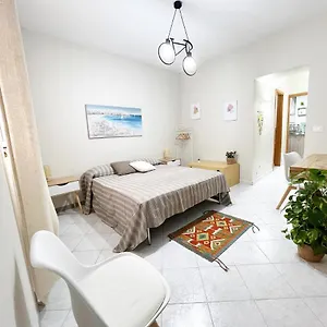La Casa Di Angela Italie